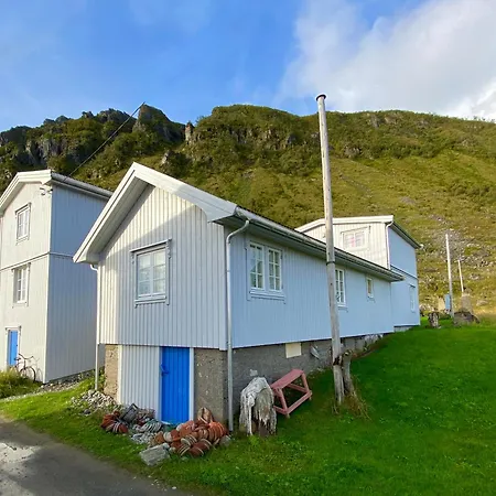 Kleivan Lofoten Ferienhaus *